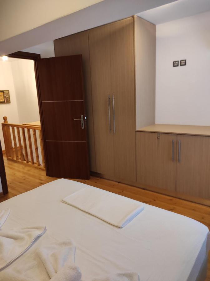 Astradeni Luxury Apartments Kratir Paloi Luaran gambar