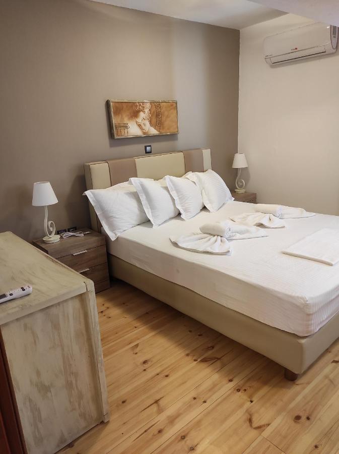 Astradeni Luxury Apartments Kratir Paloi Luaran gambar