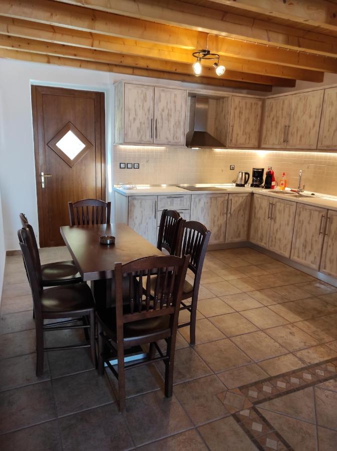 Astradeni Luxury Apartments Kratir Paloi Luaran gambar
