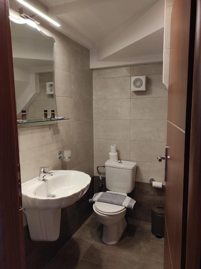 Astradeni Luxury Apartments Kratir Paloi Luaran gambar